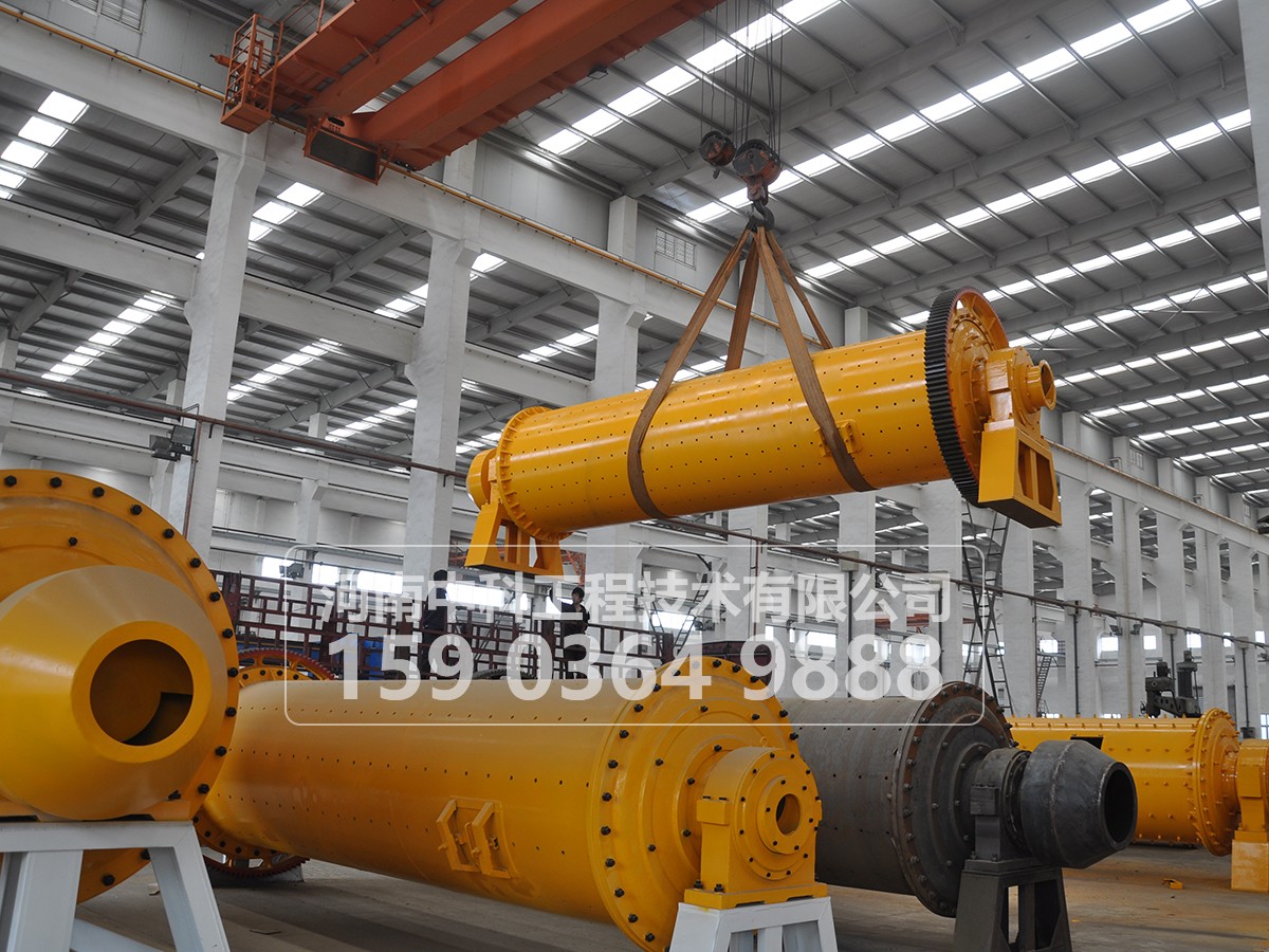 球磨機為什么必須堅持按規(guī)定每班補加鋼球？